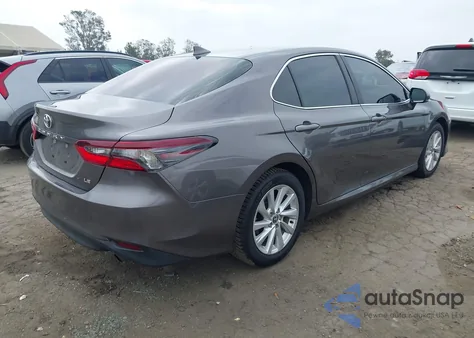 2024 Toyota Camry Le из США, поврежденный, VIN 4T1C11AK4RU844561